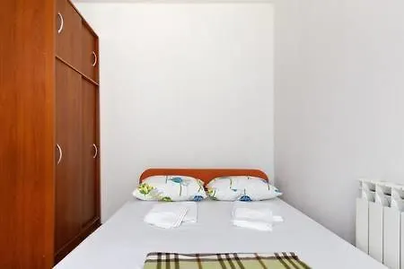 Geat Near Centar Appartement *